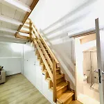 בית נופש Ariel House קטאניה