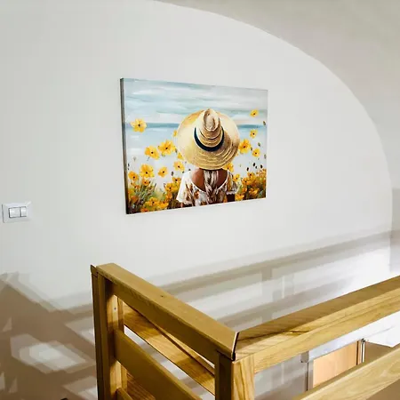 Ariel House בית נופש