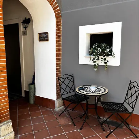 Ariel House קטאניה