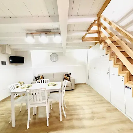 بيت للعطل Ariel House كاتانيا